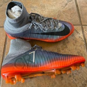 Mercurial SuperFly 5”CR7” FG Metallic Hematite